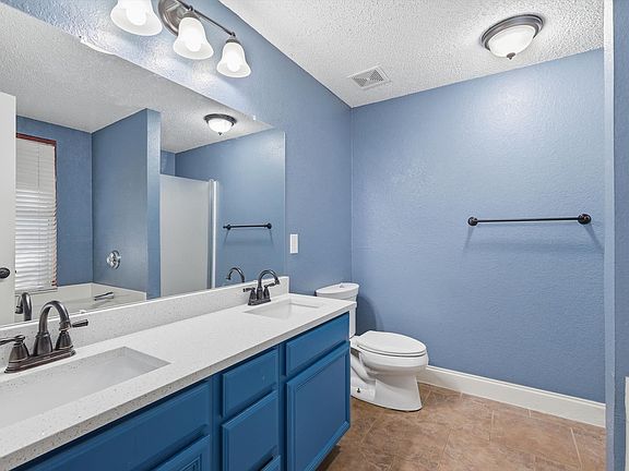 4th image of 316 Comiskey Ct