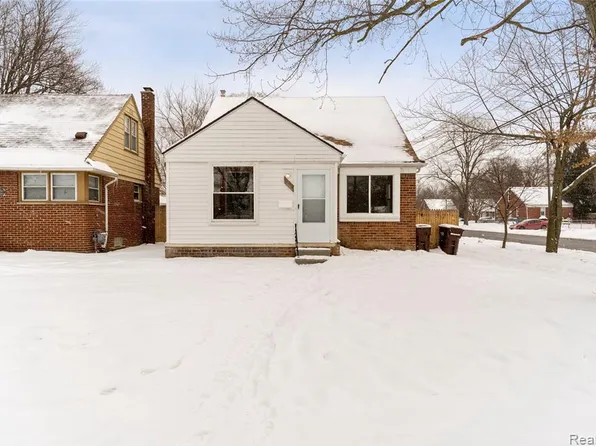 991 Fairwood St, Inkster, MI 48141