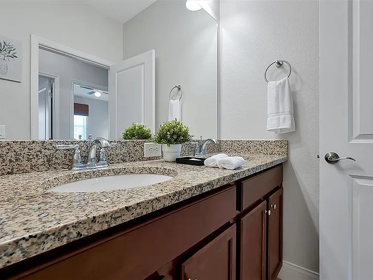 297 Captiva Dr — Photo 51