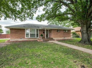 2425 Mockingbird Ln, Garland, TX 75042