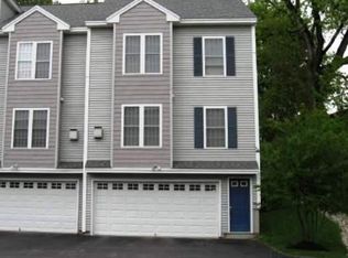 28 Andrew St, Manchester, NH 03104