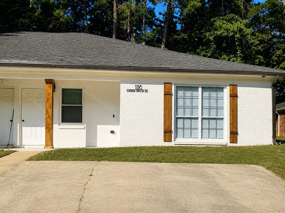 1116 Summer Brook Rd