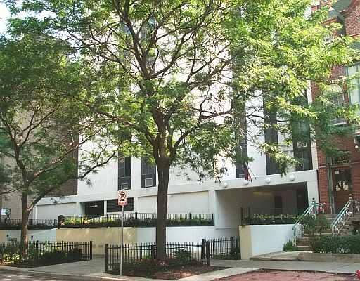 1st image of 1339 N Dearborn Pkwy #9B