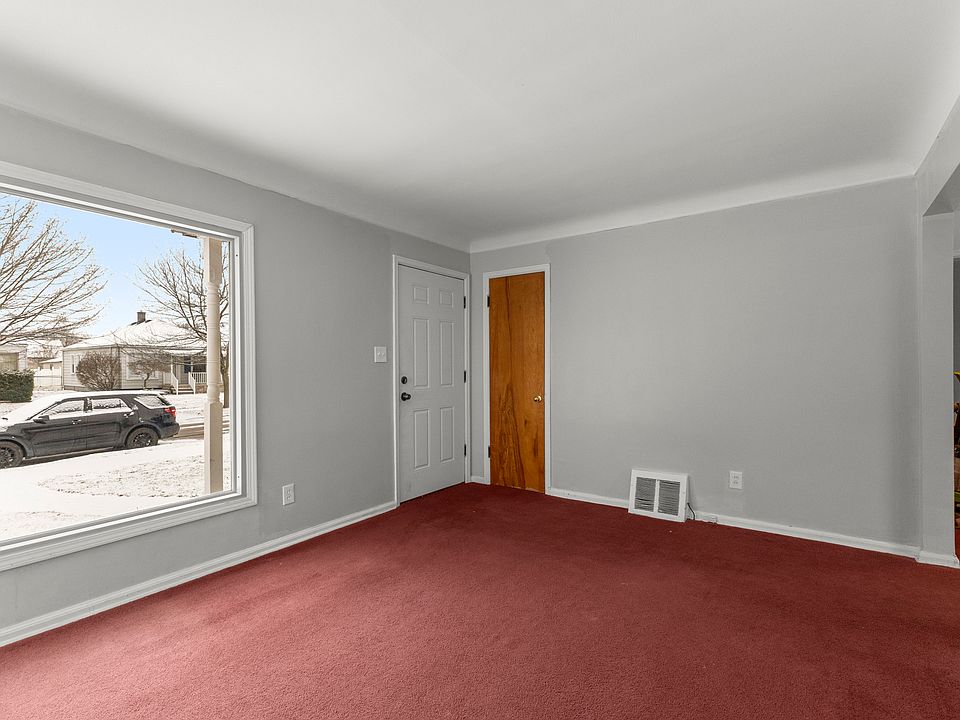 1st image of 1576 7th St