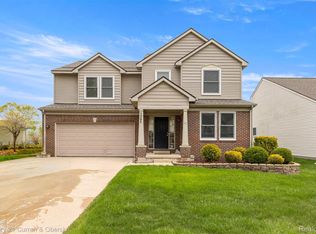 1260 Daisy Ln, Milan, MI 48160