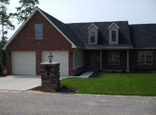 100 Wills Dr, South Charleston, WV 25309