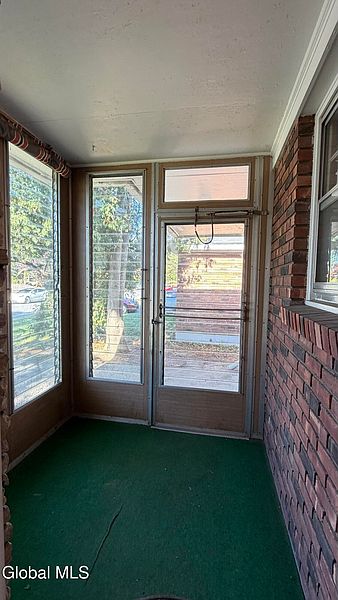 5th image of 89 Edgewood Avenue