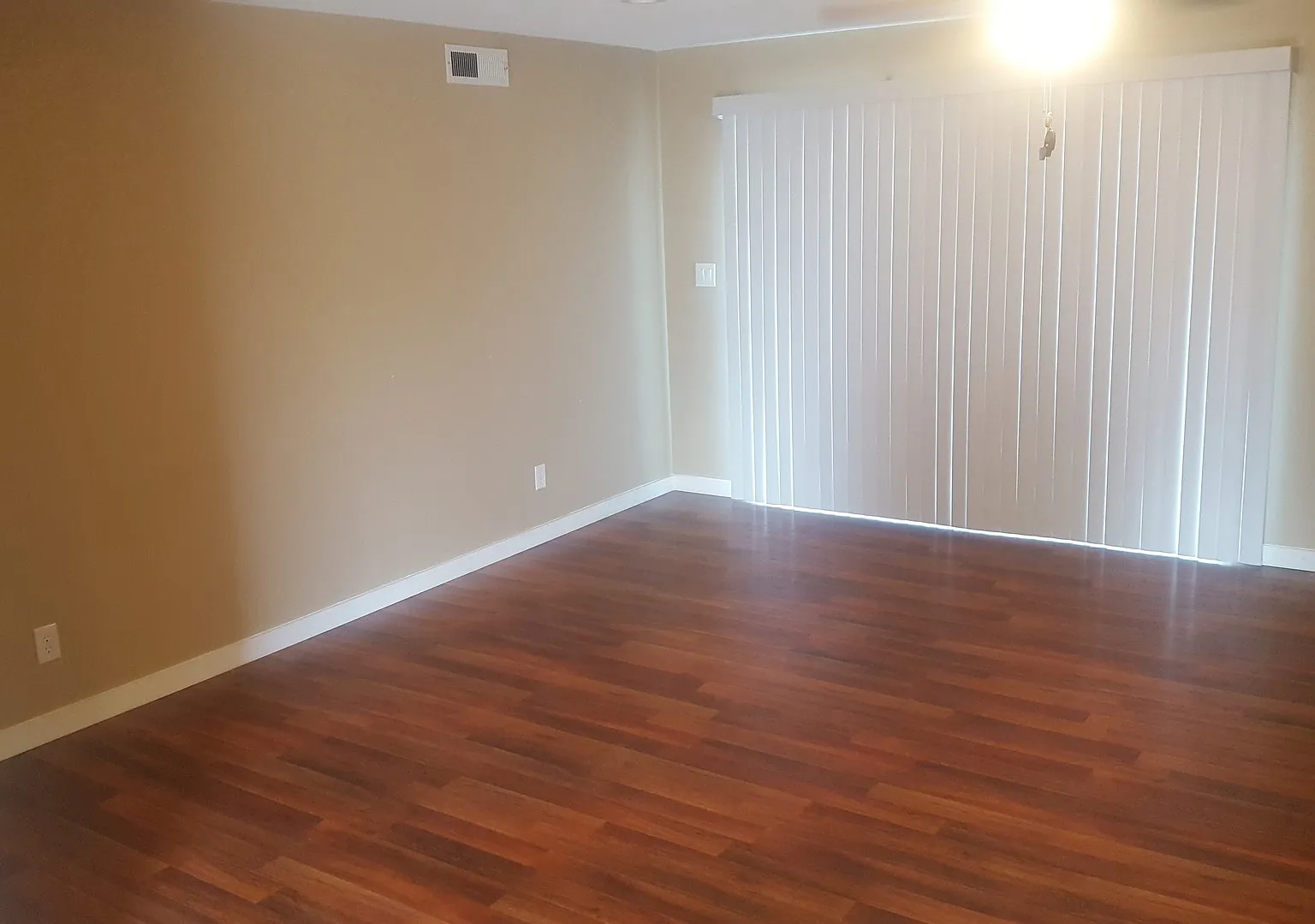 3 Bedroom Home Coming Open Soon — Photo 2