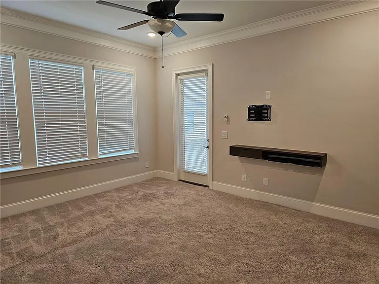 118 Batten Board Way — Photo 32