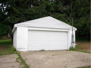 226 Genteel Ridge Rd, Wellsburg, WV 26070