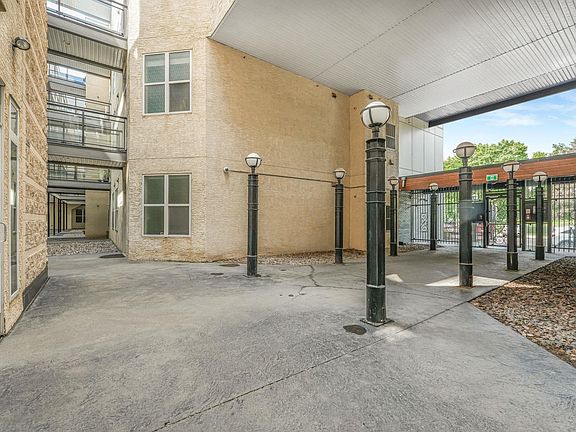 5th image of 10531 117th St NW #126