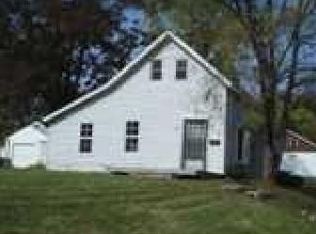 2335 Charlotte Ave, Fort Wayne, IN 46805