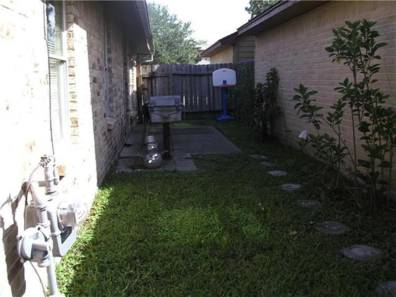 2nd image of 13523 Bonilla Ln