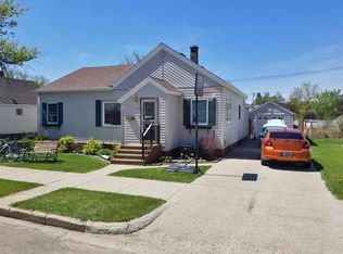 414 2nd Ave SE, Rugby, ND 58368