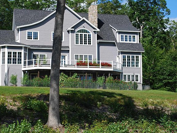 2nd image of 165 Ambrose Way