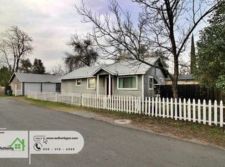 420 Beagle Ln, Redding, CA 96002