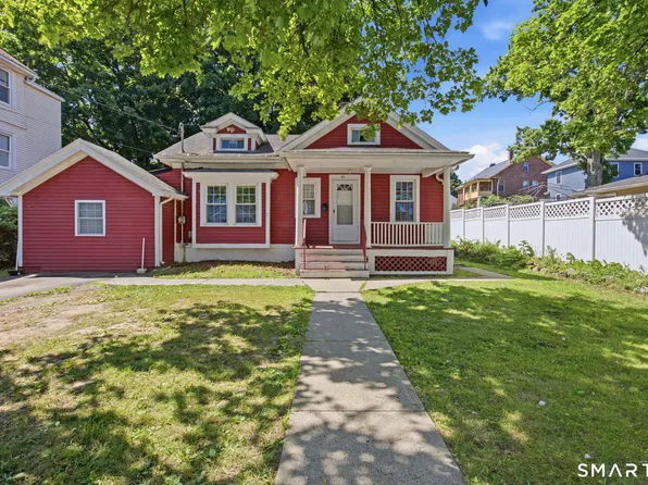 31 Amaryllis Avenue, Waterbury, CT 06710