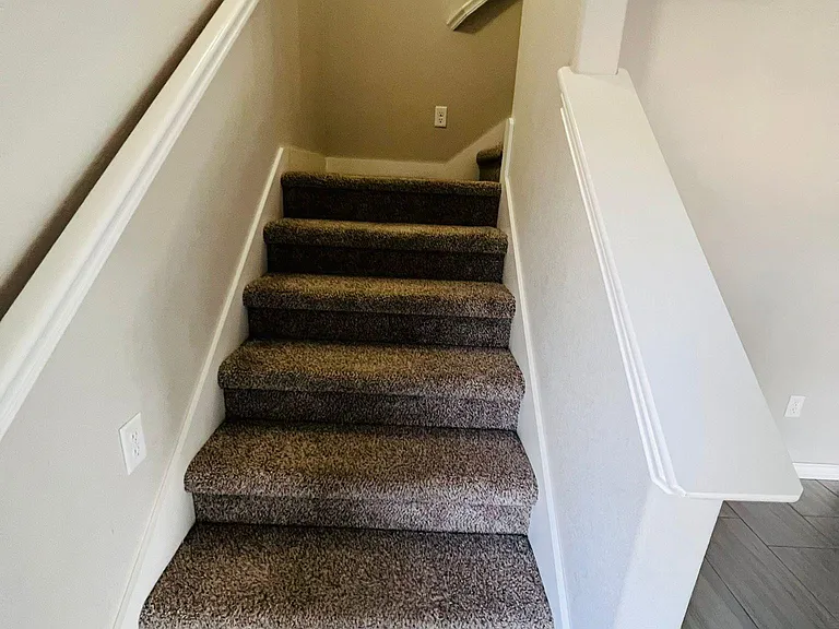 601 Holly St — Photo 16