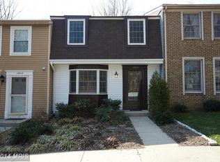 10947 Harpers Square Ct, Reston, VA 20191