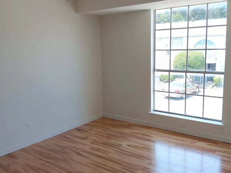 12888 Montfort Dr #F — Photo 20