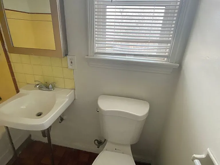 2315 Terrace Way — Photo 9