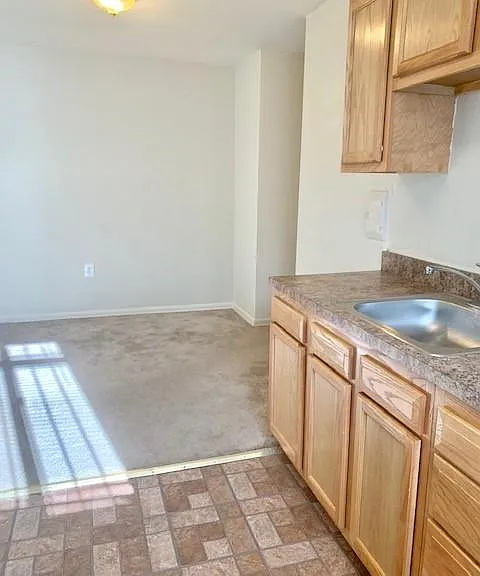 1225 50th Pl NE #102 — Photo 6
