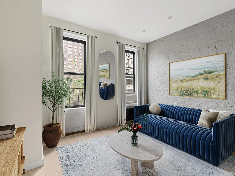 343 E 92nd St #5R — Photo 1
