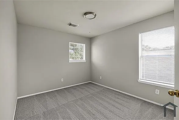 7718 American Holly Ct — Photo 35