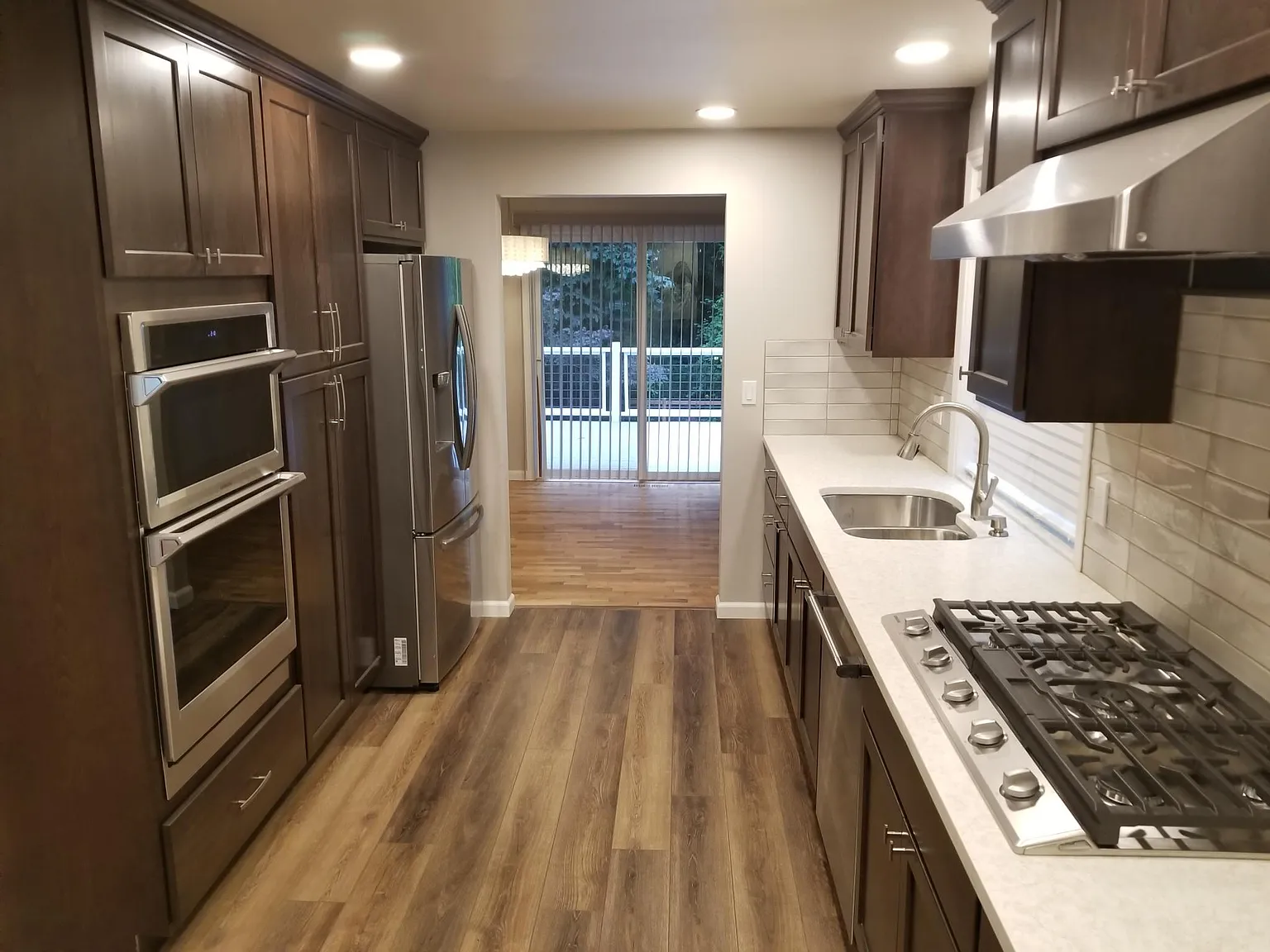 5 bed, 3000 sqft, $5,200 — Photo 4