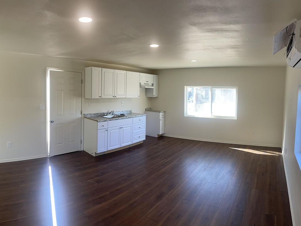 1st image of 5121 N 18th Ave #A
