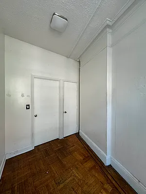 Rented by Oxford Property Group | media 23