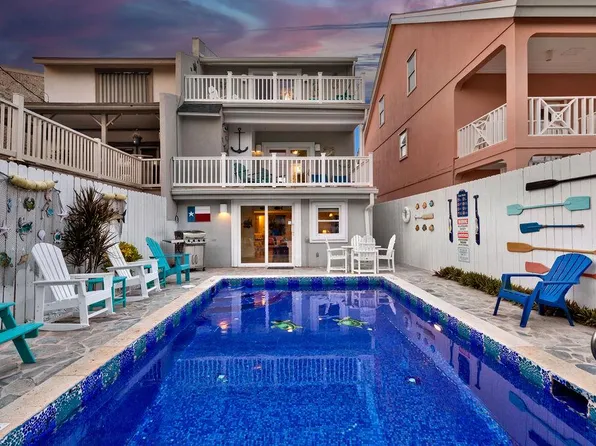 129 W Hibiscus St #B, South Padre Island, TX 78597