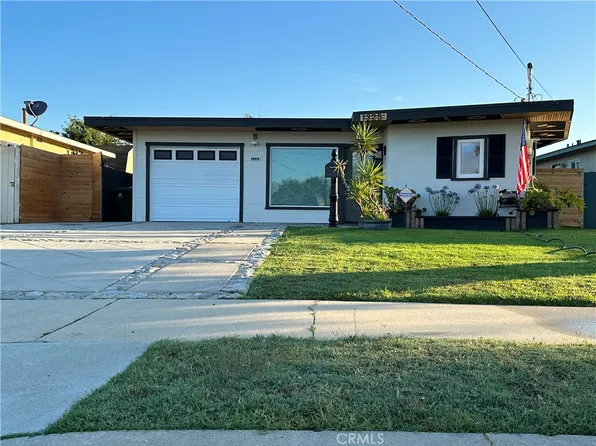 1325 W 221st St, Torrance, CA 90501