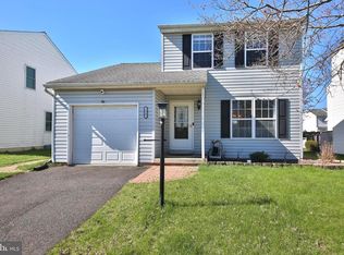 1049 Deerfield Cir, Perkasie, PA