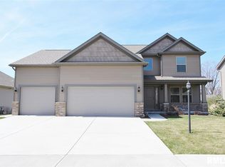221 N Pocono Ave, Morton, IL