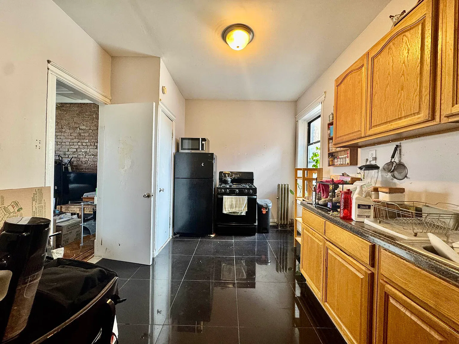 505 East 22nd Street — Photo 2