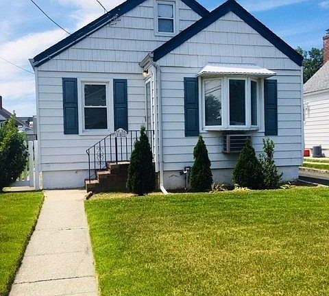 2nd image of 151 Landau Ave