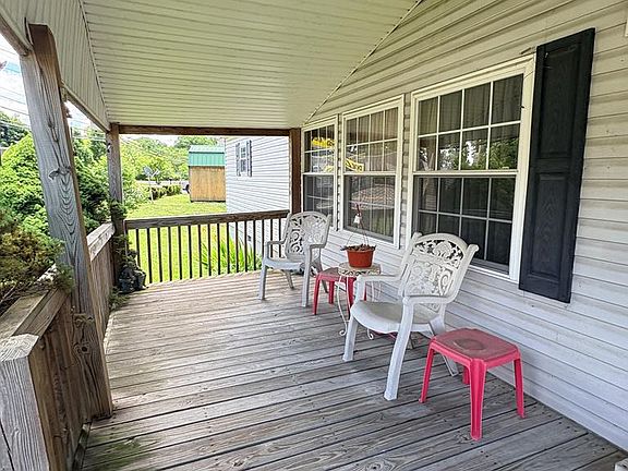 5th image of 2068 Coal City Rd