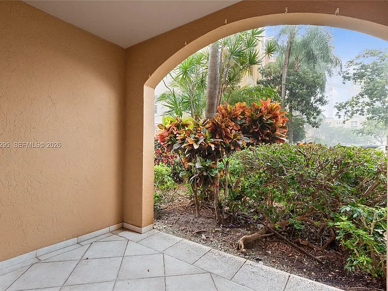 19701 E Country Club Dr #5105 — Photo 15