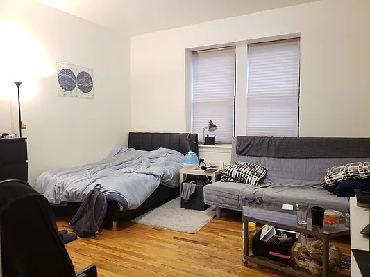 Rented by Lang Realty LLC | media 11