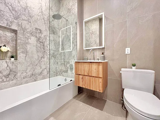 Rented by Doorway NYC, LLC | media 28