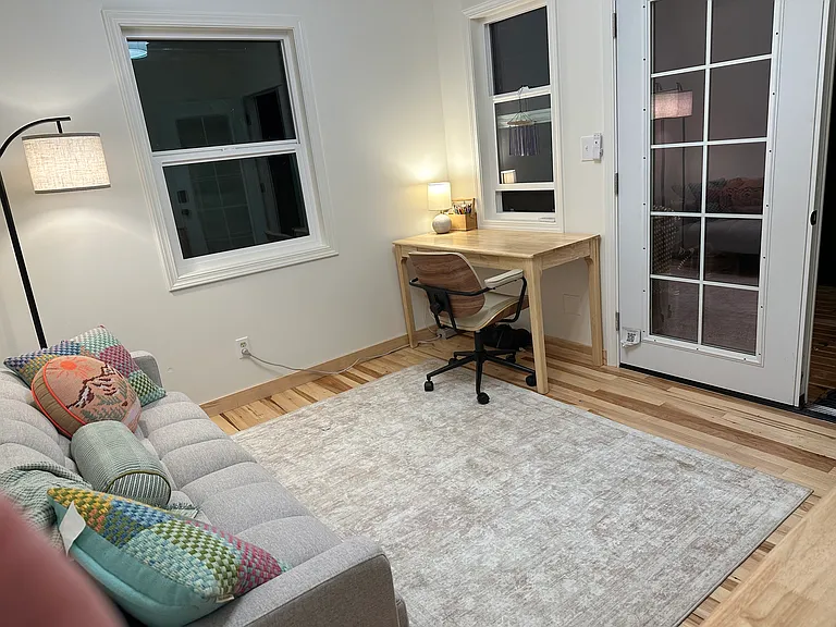 Bush Ave NW — Photo 30