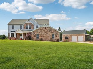 3202 Crossway Rd, Burlington, WI 53105