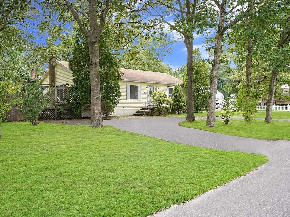 1st image of 288 N Titmus Dr