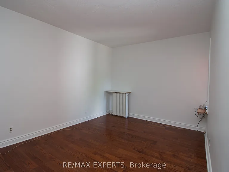 1691 Dufferin St #201 — Photo 9