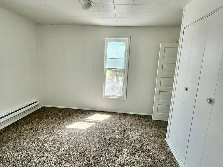 421 South Chestnut Street — Photo 10