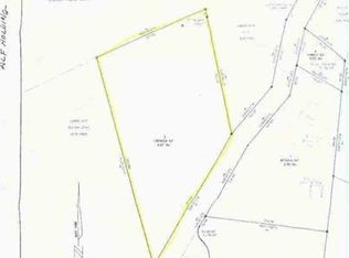 236 Falls Rd, Hudson, NY 12534