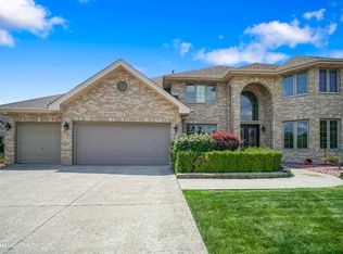 18812 Rosewood Ln, Mokena, IL 60448