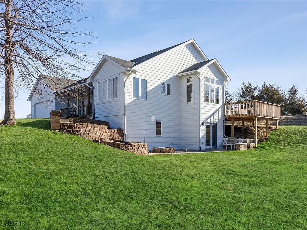 15243 90th Ave, Indianola, IA 50125 | Zillow