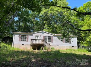 38 Cutshaw Dr, Arden, NC 28704